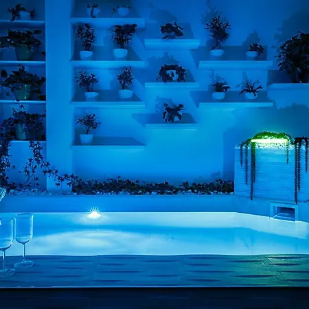 Penthouse Station Luxury & Guest house