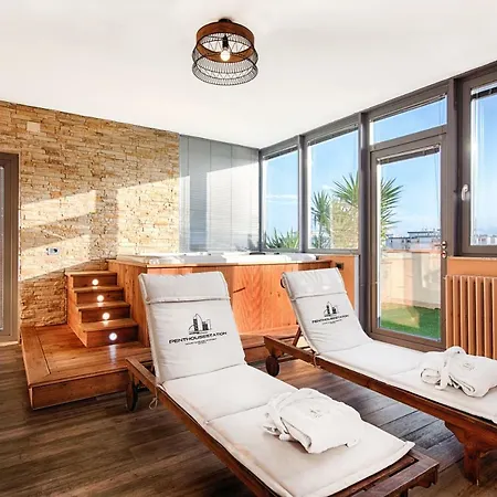 Penthouse Station Luxury & 2* Brindisi