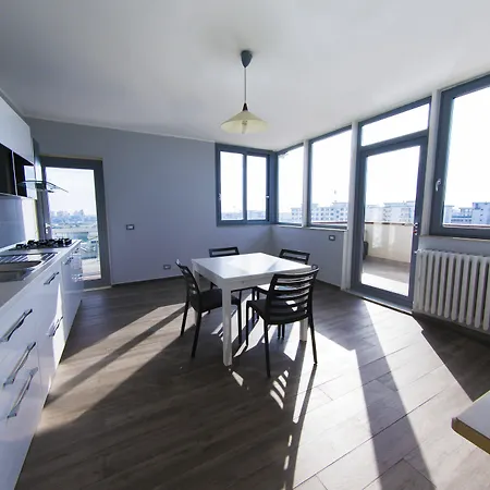 Penthouse Station Luxury & Guest house