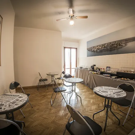 Penthouse Station Luxury &